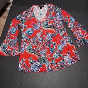 PECK & PECK vibrant red paisley print trumpet sleeve stretch knit V neck top, L